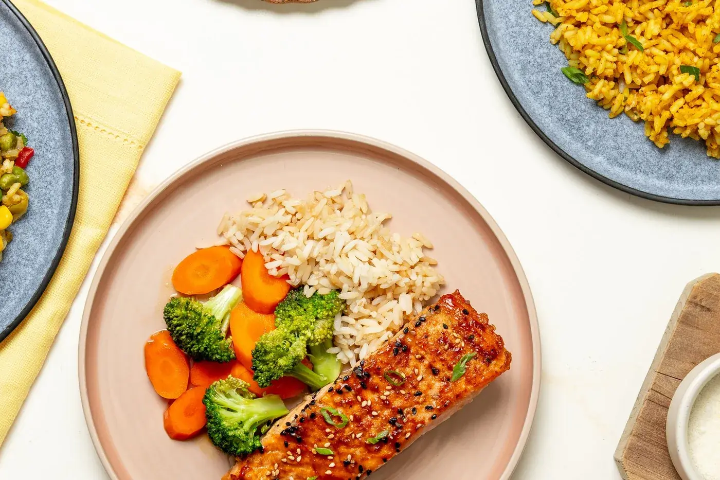 COOKT Gourmet Halal Meal Prep Box Spread